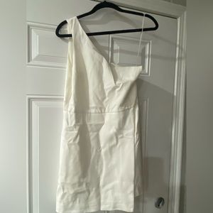White one shoulder dress
